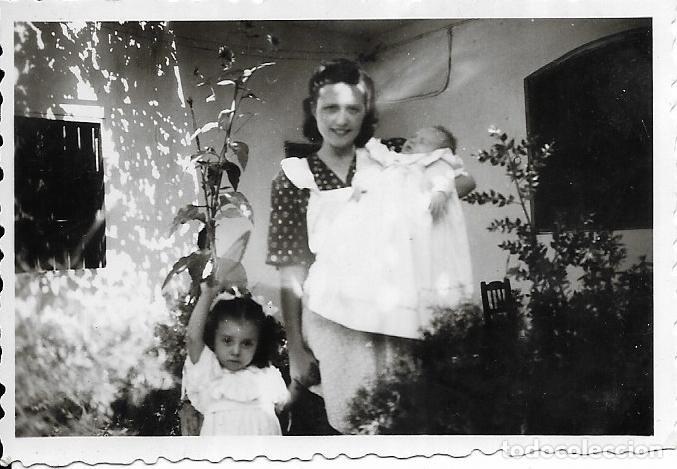 Alte Fotografie: == RR376 - FOTOGRAFIA - SE&Ntilde;ORA CON SUS NI&Ntilde;OS
