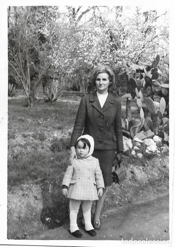 Fotograf&iacute;a antigua: *** R59 - FOTOGRAFIA - SE&Ntilde;ORA CON UNA NI&Ntilde;ITA