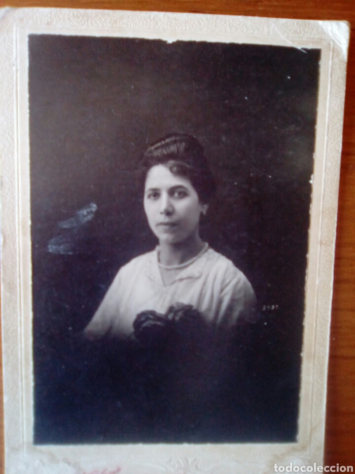 Fotograf&iacute;a antigua: ANTIGUA FOTO DEDICADA A&Ntilde;OS 20 ALCOY AURELIA CLIMENT SOBRE CART&Oacute;N DURO 11*17 cm