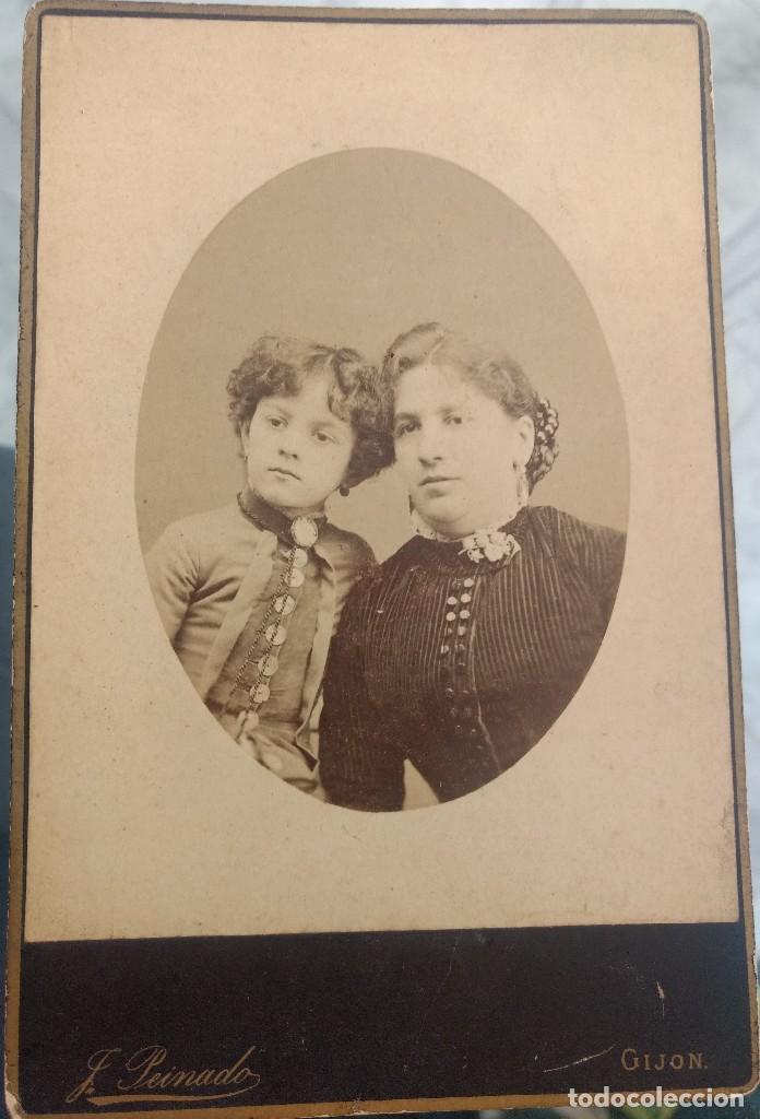 Antique Photography: Fotograf&iacute;a J. Peinado fot&oacute;grafo madre e hijo 16,50 x 10,50 cm Reverso bonito.