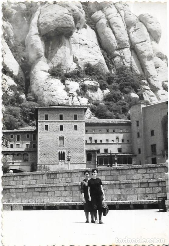 Antique Photography: == FA174 - FOTOGRAFIA - AMIGAS EN MONTSERRAT