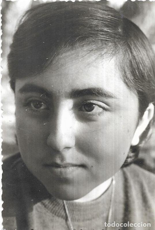 Antique Photography: == FA183 - FOTOGRAFIA - JOVEN