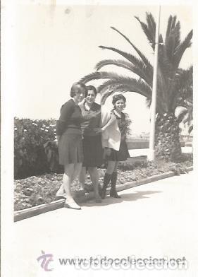 Fotograf&iacute;a antigua: :::: D32 - FOTOGRAFIA - TRES AMIGAS