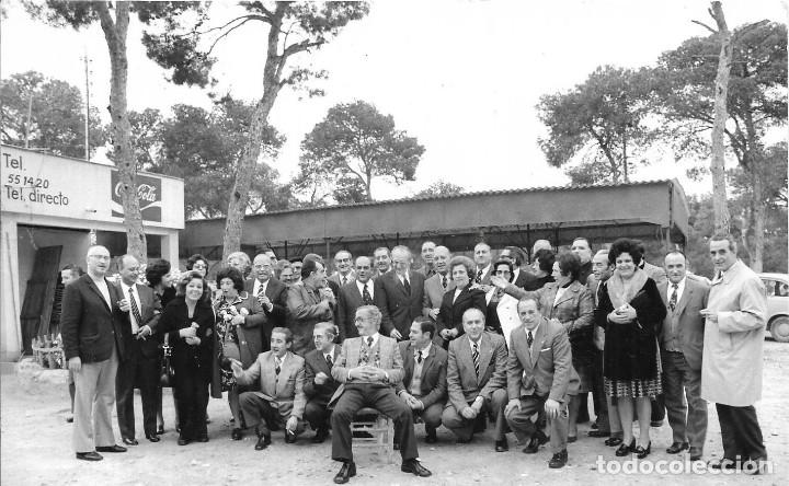 Antique Photography: *** JN85 - FOTOGRAFIA - GRUPO DE AMIGOS - 1974 - 18 X 13 CM.