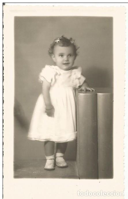 Antique Photography: :::: E06 - FOTOGRAFIA - PRECIOSA NI&Ntilde;ITA - 1949