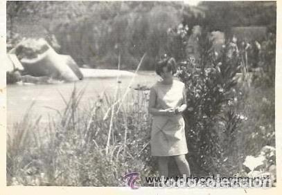 Alte Fotografie: :::: B03 - FOTOGRAFIA - JOVEN EN BONITO PAISAJE