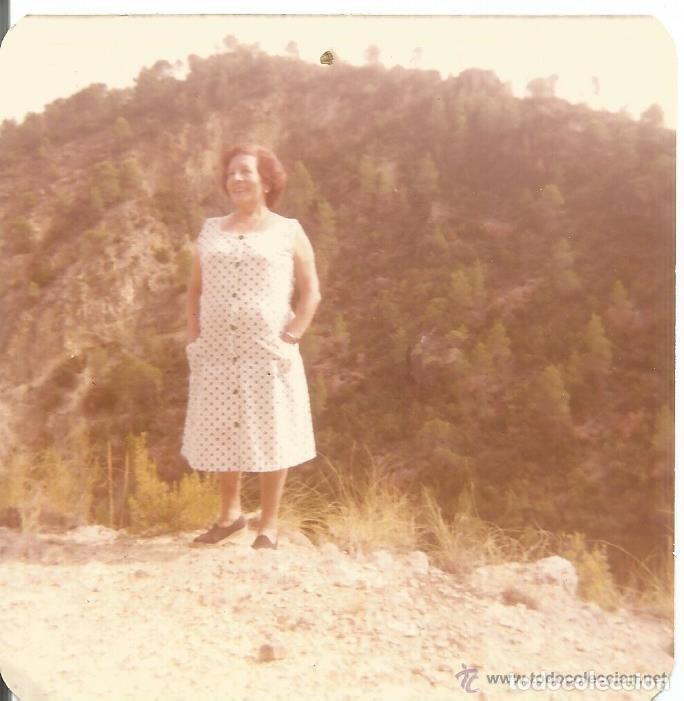 Alte Fotografie: == GG506 - FOTOGRAFIA - SE&Ntilde;ORA EN EL CAMPO