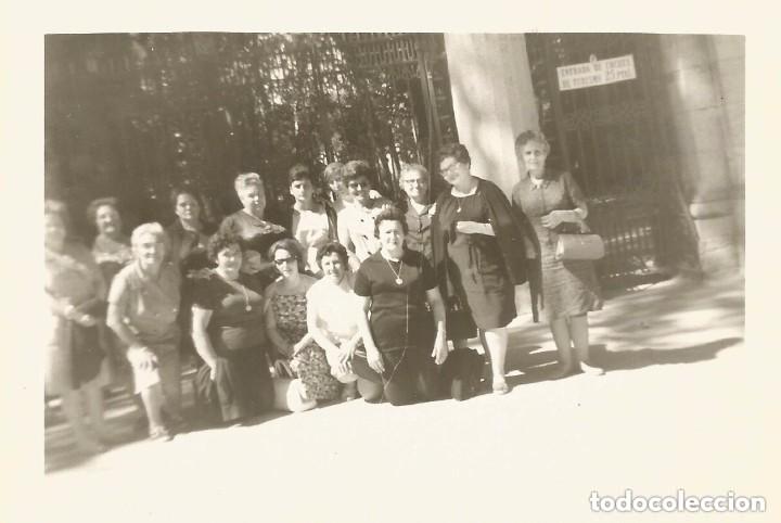Alte Fotografie: == B233 - FOTOGRAFIA - GRUPO DE AMIGAS