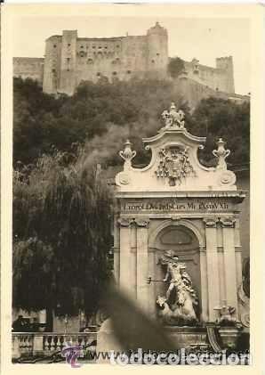 Alte Fotografie: == B246 - FOTOGRAFIA - PAISAJE - FUENTE MONUMENTAL - SALZBURG - 1963