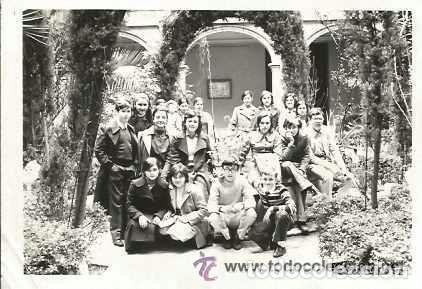 Antique Photography: == B419 - FOTOGRAFIA - GRUPO DE AMIGOS