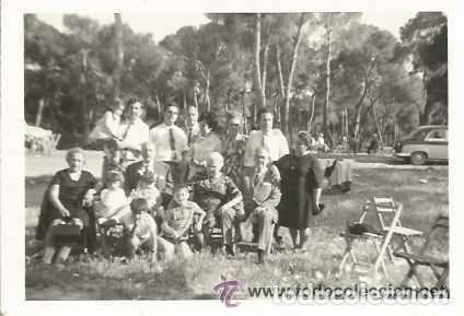Antique Photography: == B440- FOTOGRAFIA - GRUPO DE AMIGOS