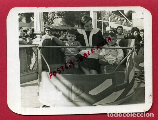 Antique Photography: FOTOGRAFIA ANTIGUA , FOTO MINUTERO , NI&Ntilde;OS EN LA FERIA 1956 , ORIGINAL , MN72