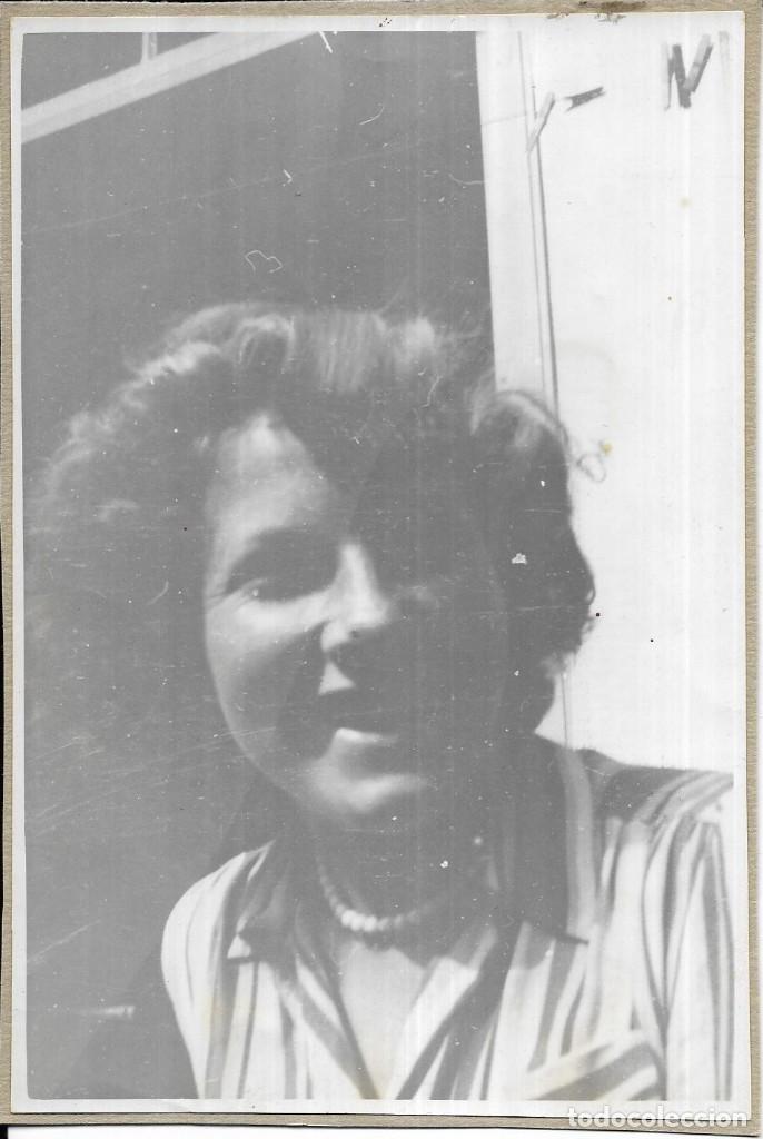 Antique Photography: :::: AG153 - FOTO - BONITA JOVEN SONRIENDO