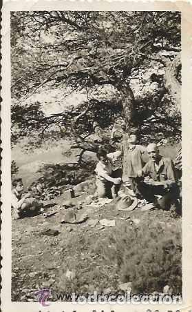 Photographie ancienne: :::: C149 - FOTOGRAFIA - GRUPO FAMILIAR COMIENDO EN EL CAMPO