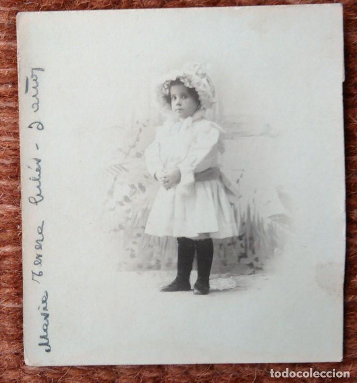 Fotografia antiga: NI&Ntilde;A