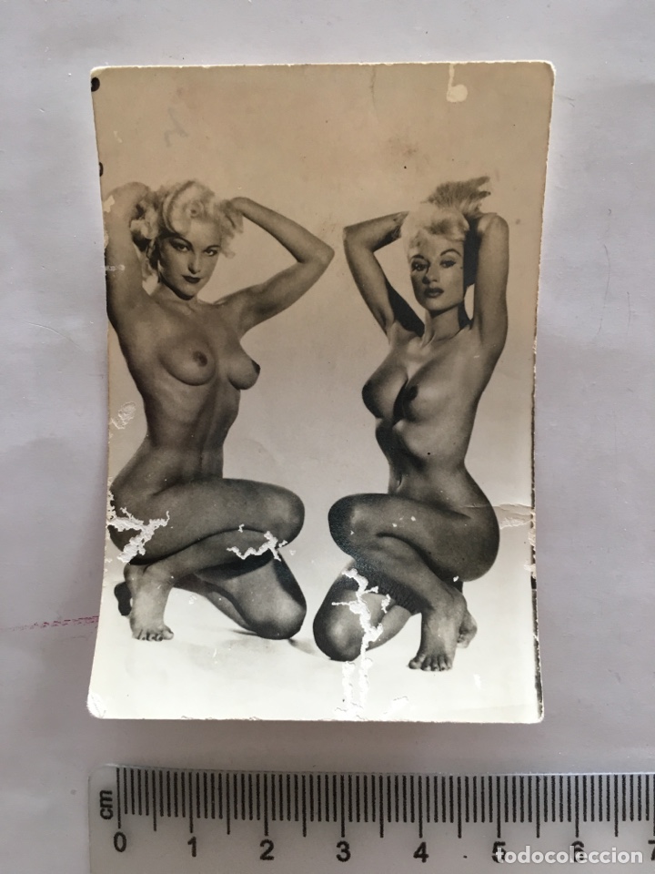 Fotograf&iacute;a antigua: VAYA PAR DE EVAS AL DESNUDO. FOT&Oacute;GRAFO AN&Oacute;NIMO. H. 1945?