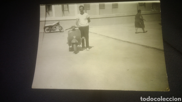 Fotograf&iacute;a antigua: VESPA. A&Ntilde;OS 50 0 60