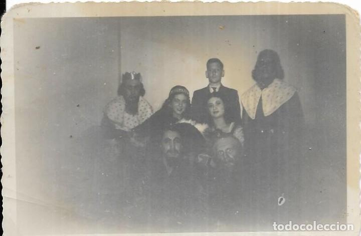Fotografia antiga: == NA386 - FOTOGRAFIA - GRUPO DE AMIGOS