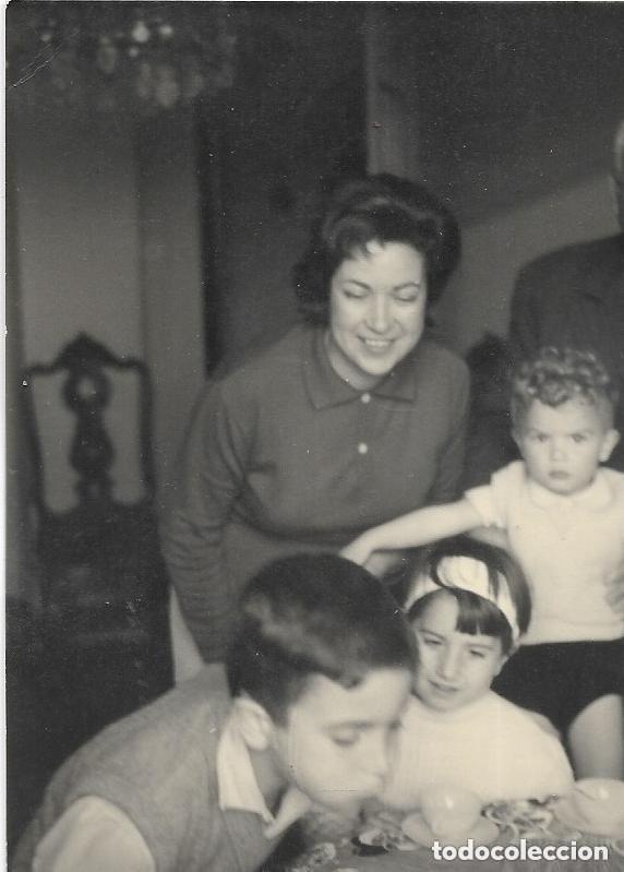 Fotografia antiga: :::: NA387 - FOTOGRAFIA - SE&Ntilde;ORA CON SUS NI&Ntilde;OS