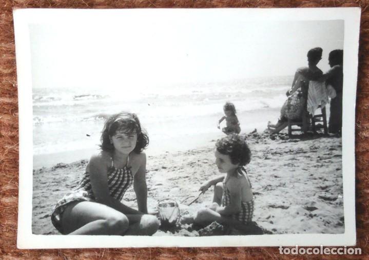Antique Photography: NI&Ntilde;OS EN LA PLAYA
