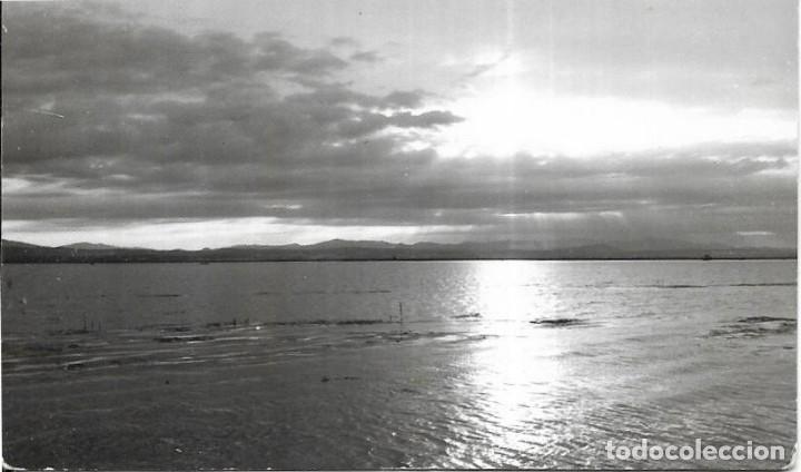 Fotograf&iacute;a antigua: == NA513 - FOTOGRAF&Iacute;A - PAISAJE EN LA PLAYA