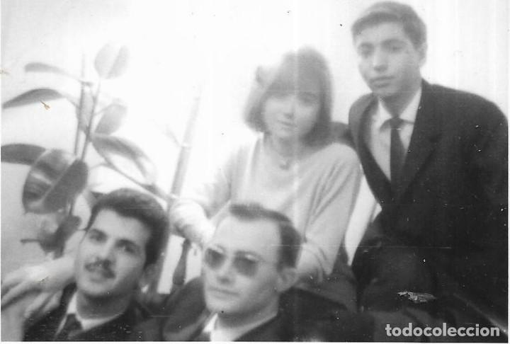 Fotograf&iacute;a antigua: == NA566 - FOTOGRAF&Iacute;A - GRUPO DE AMIGOS