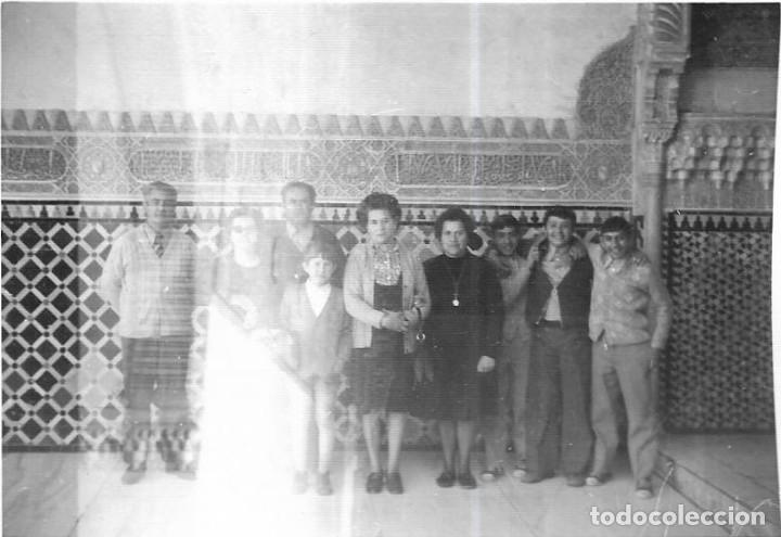 Fotograf&iacute;a antigua: ==NA573 - FOTOGRAF&Iacute;A - FAMILIA EN GRUPO