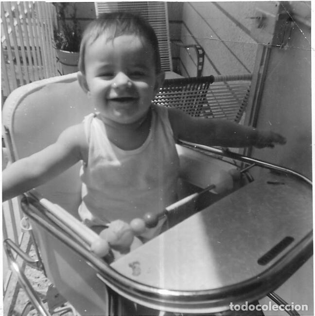 Fotograf&iacute;a antigua: ==NA584 - FOTOGRAF&Iacute;A - BEB&Eacute; EN SU TRONA