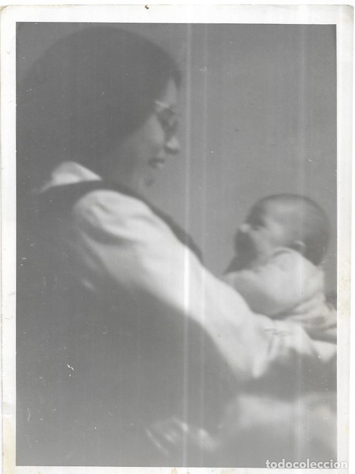 Alte Fotografie: == NA651 - FOTOGRAFIA - MADRE CON SU BEBE