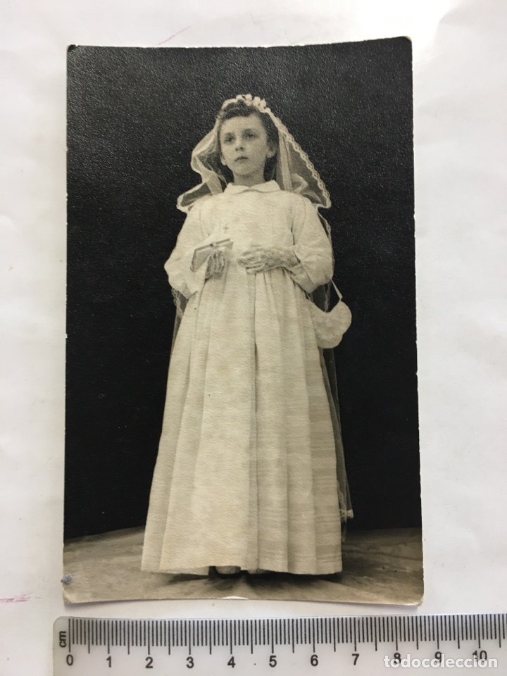Fotografia antica: FOTO. NI&Ntilde;A 1&ordf; COMUNI&Oacute;N. FOT&Oacute;GRAFO?. H. 1950?.