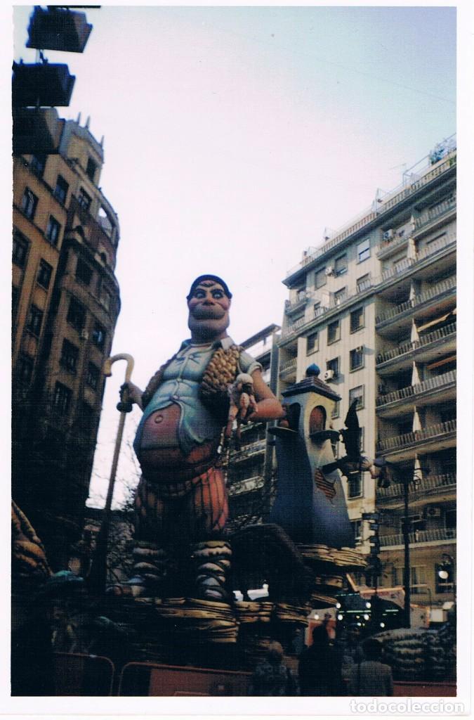 Fotograf&iacute;a antigua: valencia. falla a&ntilde;o 2001 - Foto 1
