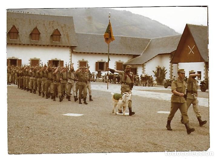 Fotograf&iacute;a antigua: 2150- EXTRAORDINARIA FOTOGRAFIA ANTIGUA - DESFILE DE UNA COMPA&Ntilde;IA DE LA LEGION