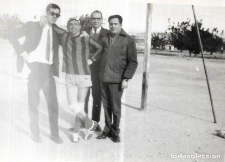 Fotograf&iacute;a antigua: :::: C220 - FOTOGRAFIA - GRUPO DE AMIGOS