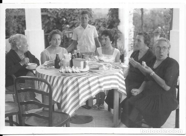 Photographie ancienne: == E289 - FOTOGRAFIA - AMIGAS DE MERIENDA