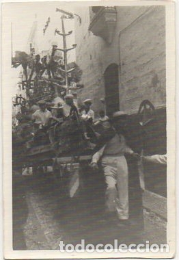 Fotograf&iacute;a antigua: FOTO DE CARNAVAL DE CADIZ. A&Ntilde;O 1983. CARROZA EN LA CABALGATA   FOTCAR-062