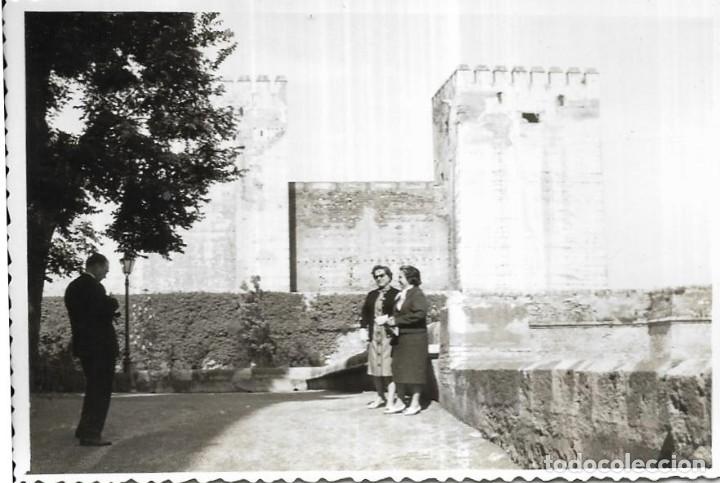 Alte Fotografie: :::: T331 - FOTOGRAFIA - SE&Ntilde;ORAS EN UN BONITO PAISAJE