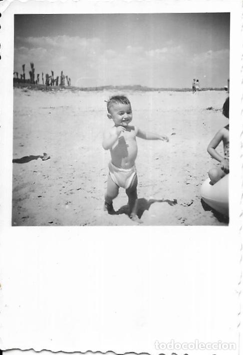 Photographie ancienne: == J962 - FOTOGRAFIA - NI&Ntilde;ITO EN LA PLAYA