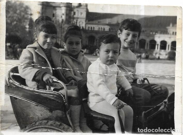 Fotograf&iacute;a antigua: :::: J113 - FOTOGRAFIA - NI&Ntilde;OS EN UN CARRICOCHE