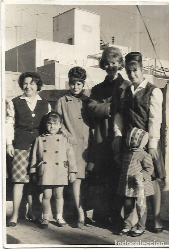 Fotografia antiga: *** CU211 - FOTOGRAFIA - GRUPO DE AMIGAS CON SUS NI&Ntilde;AS