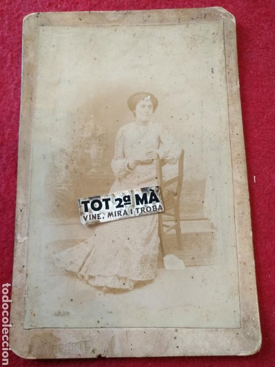 Fotograf&iacute;a antigua: Antigua Fotografia. La regente