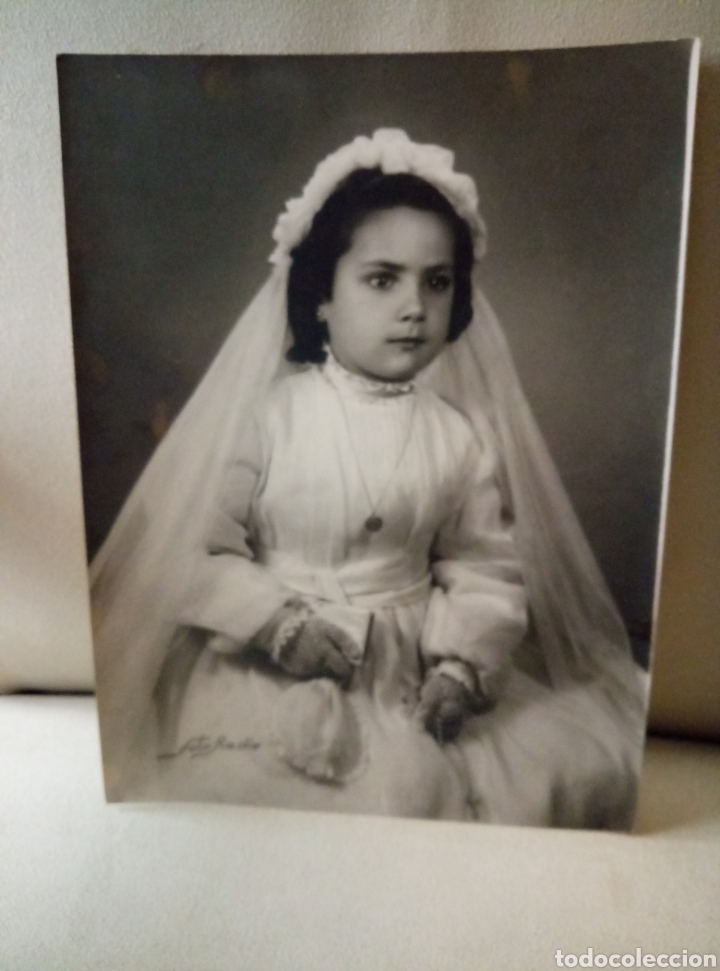 Fotografia antiga: Ni&ntilde;a comuni&oacute;n Foto Radio