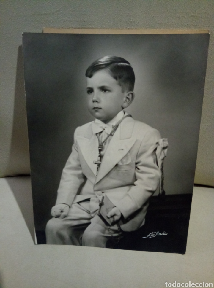 Fotografia antiga: Ni&ntilde;o comuni&oacute;n Foto Radio