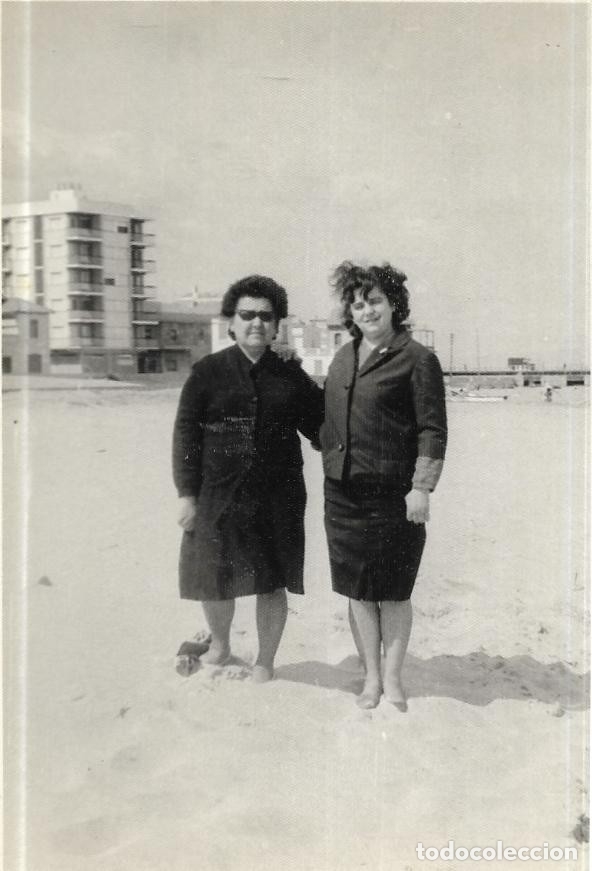 Fotografia antiga: == FA478 - FOTOGRAFIA - DOS SE&Ntilde;ORAS