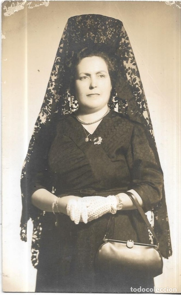Fotografia antiga: == FA479 - FOTOGRAFIA - SE&Ntilde;ORA CON MANTILLA Y PEINETA