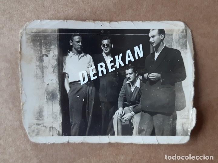 Fotografia antiga: ANTIGUA FOTOGRAF&Iacute;A GRUPO AMIGOS. ASTURIAS. A&Ntilde;OS 40. TROQUELADA.