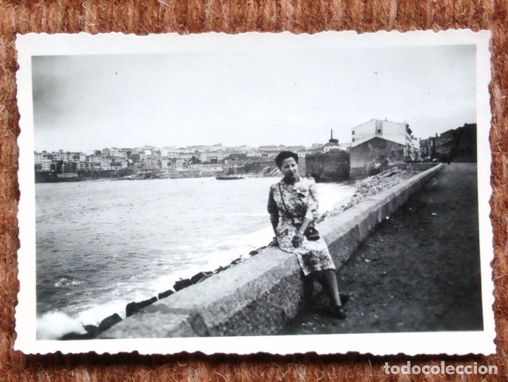 Fotograf&iacute;a antigua: LA CORU&Ntilde;A - PLAYA DE RIAZOR 1942 - Foto 1
