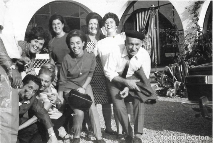 Fotograf&iacute;a antigua: :::: W580 - FOTOGRAF&Iacute;A - GRUPO DE AMIGOS