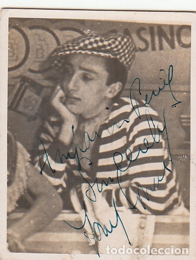 Fotograf&iacute;a antigua: Curiosa fotograf&iacute;a tomada en un casino. Aut&oacute;grafo y dedicatoria personaje sin identificar Teatro aa
