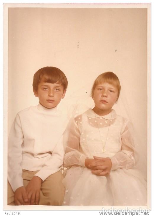 Fotograf&iacute;a antigua: *** KK97 - FOTOGRAFIA - PAREJITA DE PRIMERA COMUNION - 18 X 13 CM.