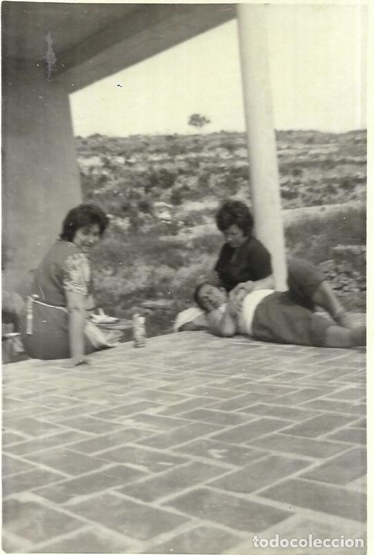 Fotograf&iacute;a antigua: :::: A39 - FOTOGRAFIA - AMIGOS DESCANSANDO